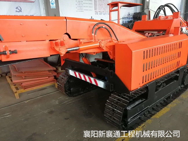 1599785023867644.jpg 1履帶扒渣機(jī).jpg