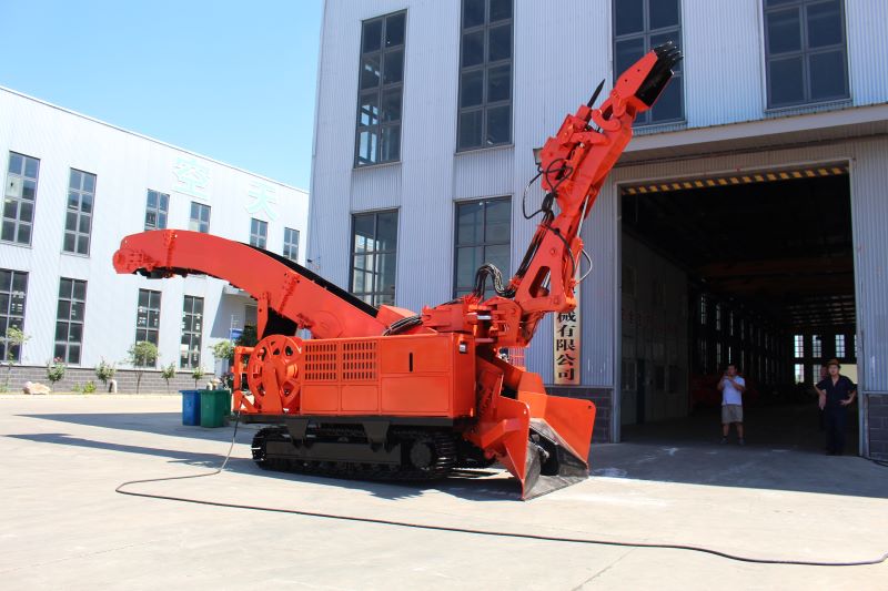 襄陽(yáng)扒渣機(jī)價(jià)格詳解：一臺(tái)究竟多少錢(qián)？